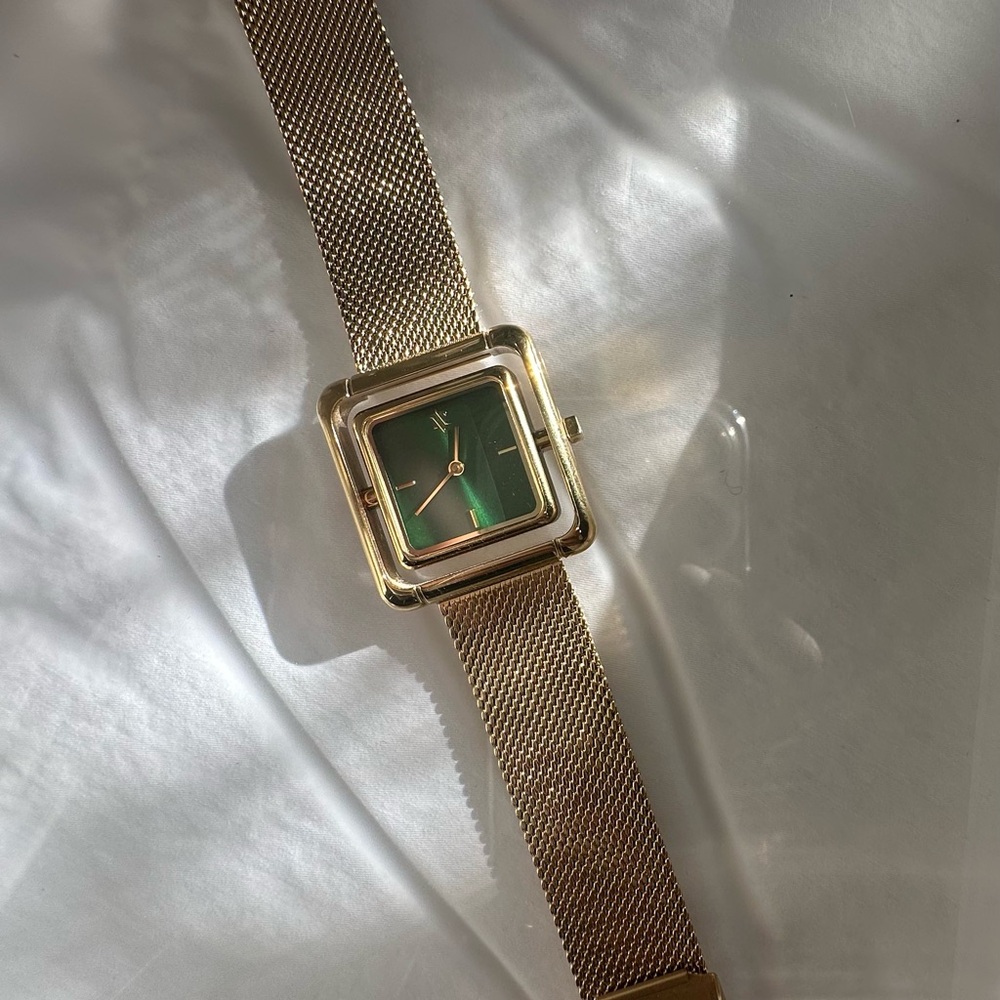 VANNA UMBRA EMERALD WATCH